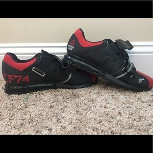 Reebok men’s weightlifting size 8 shoes
